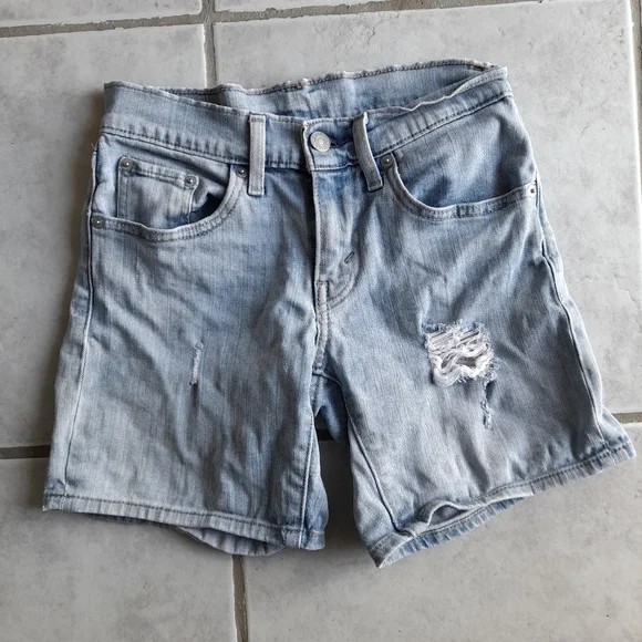 Levi's shorts jeans woman's 24" - Picture 2 of 5